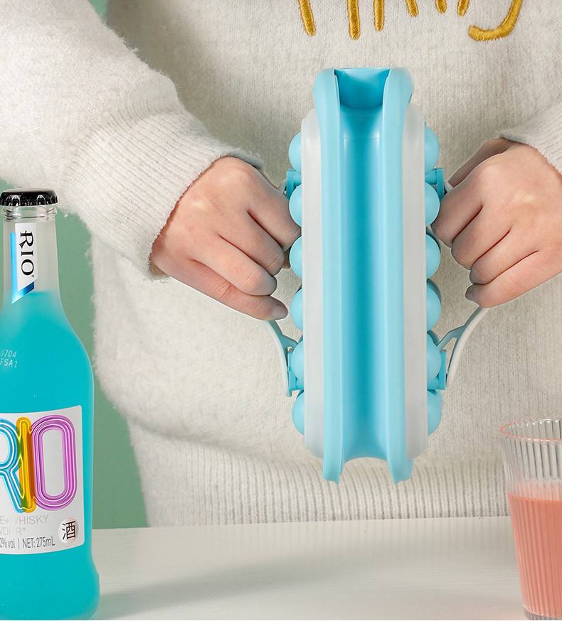 Moule à Glaçons Compact avec Poignée – 2 Piece