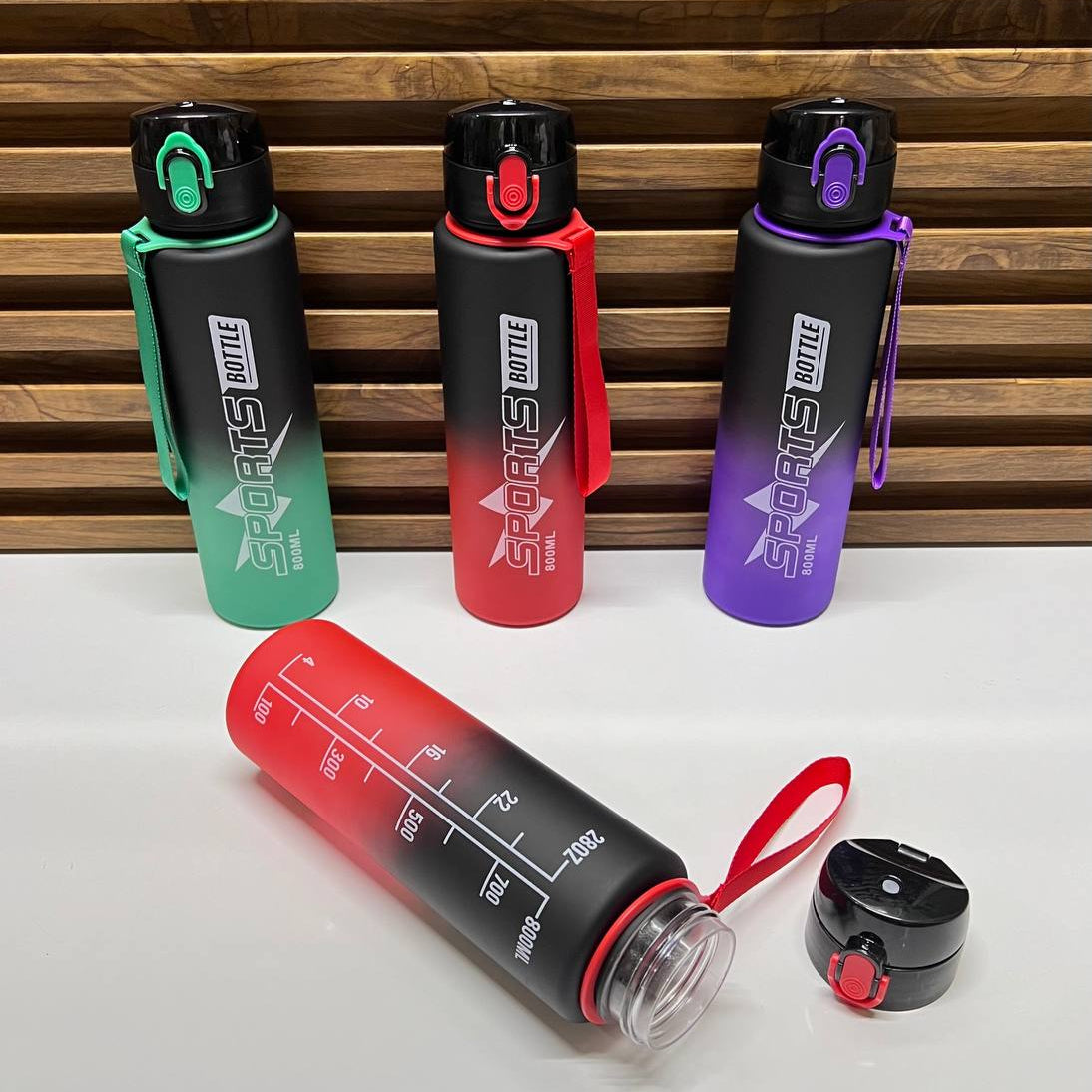 Bouteille d'Eau de Sport Portable en Plastique de Qualité 800 M