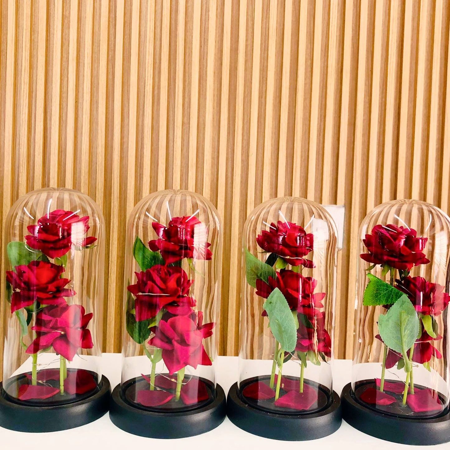 NESTO🎀 Rose Éternelle Rouge / Fleur Enchantée Lumineuse pour Épouse, Mère, Petite Amie.✨