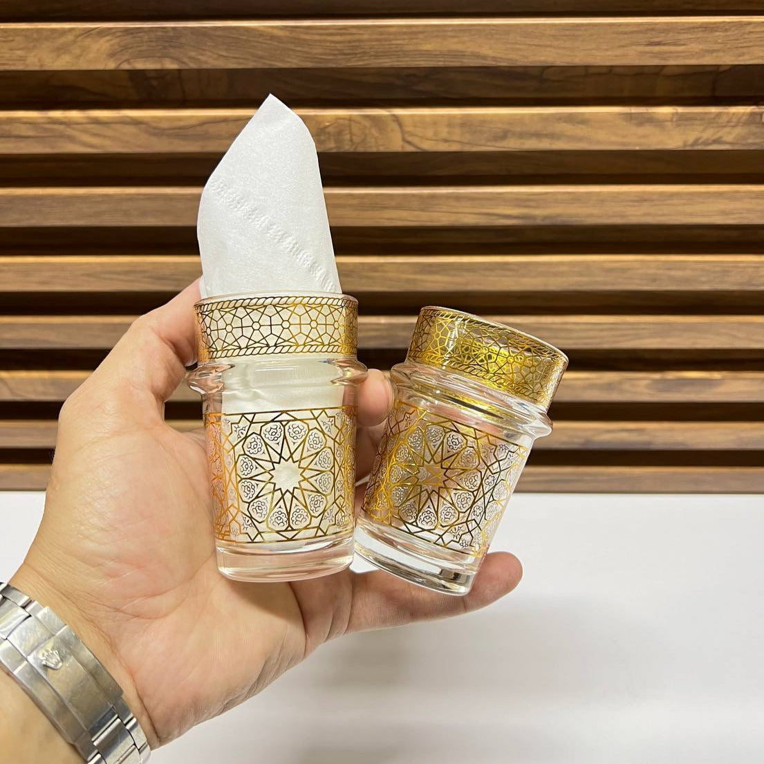 12 Verres à Thé Marocains Décorés à la Main – Élégance et Tradition