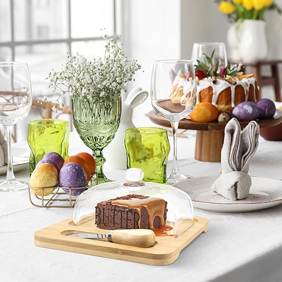 Beurrier avec couvercle en verre et plateau en bambou