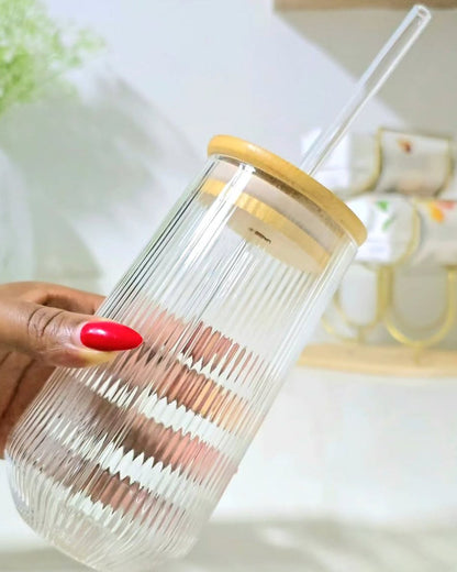 3 Tasse en verre avec couvercle et paille Grande à rayures verticales