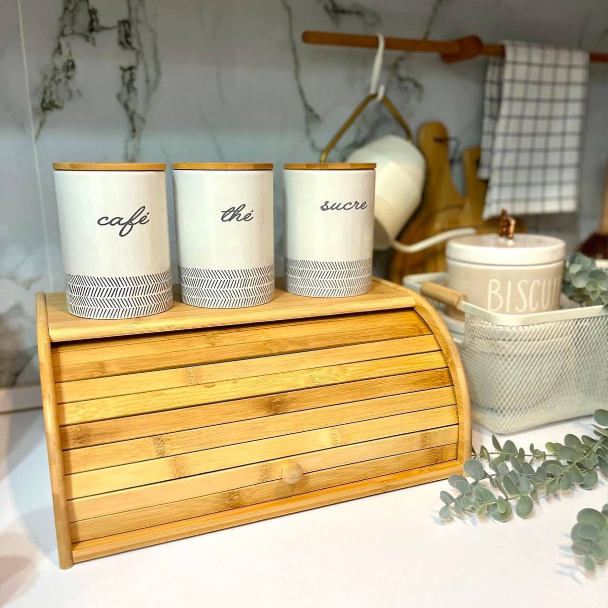 Boîte à Pain en Bois – Rangement Naturel et Élégant pour la Cuisine