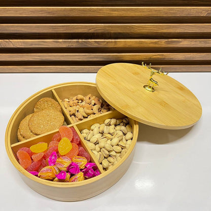 Plateau Rond à 4 Compartiments avec Couvercle – Idéal pour la Présentation et le Rangement