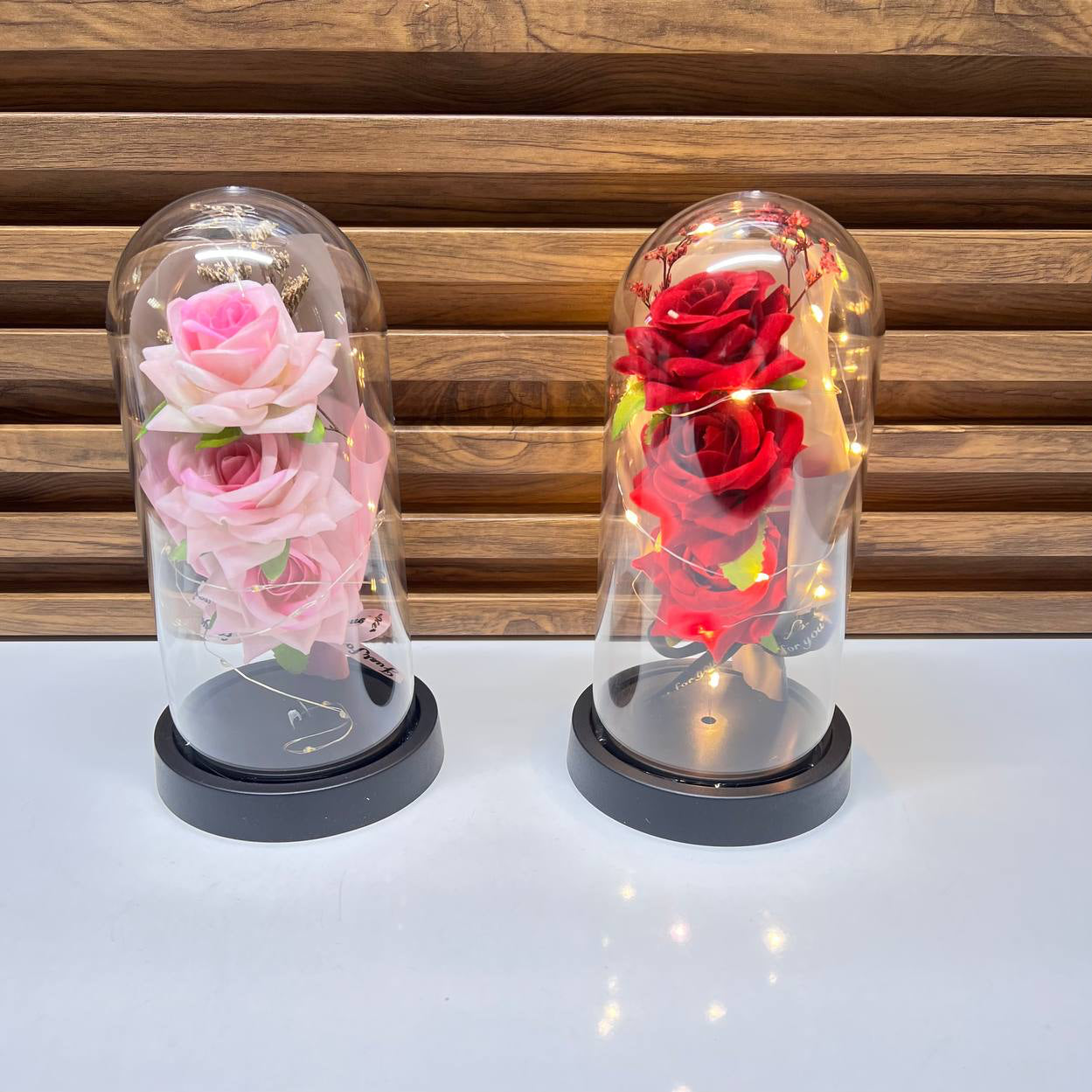 NESTO🎀 Rose Éternelle Rouge / Fleur Enchantée Lumineuse pour Épouse, Mère, Petite Amie.✨